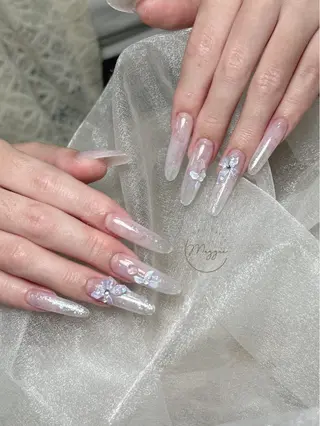 ネイル Maggie Nail🦩のネイルデザイン