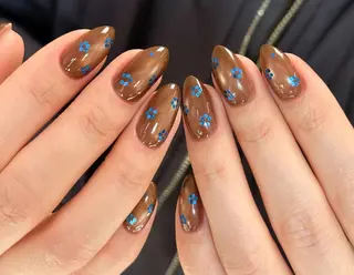 ネイル エリ🫧 nail池袋東口のネイルデザイン