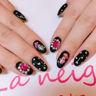 ネイル La neige* yuki 🥯🍑のネイルデザイン