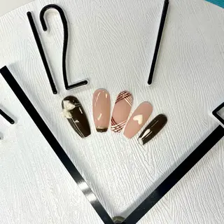 ネイル Van Nail Salonのネイルデザイン