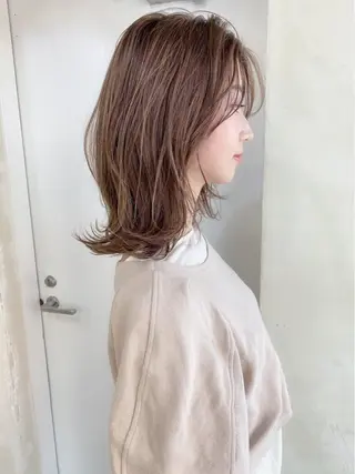 ミディアム 鎌倉 彩のヘアスタイル