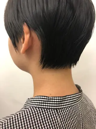 ショート カラー 🌈圧倒的デザイン力 内井省吾のヘアスタイル