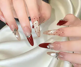 ネイル Pure&Rich Nailのネイルデザイン