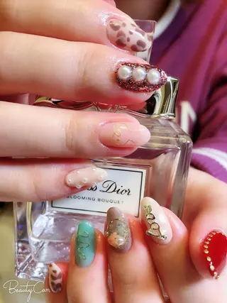 ネイル Petite Cannelle所属・Petite Cannelleのネイルデザイン