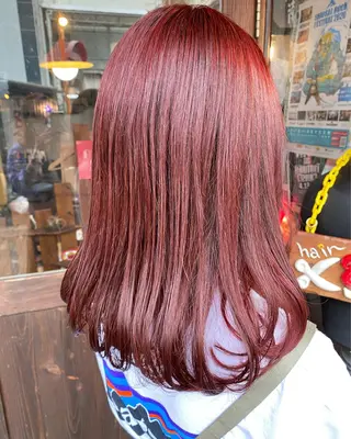 ミディアム カラー 玉木 育実のヘアスタイル