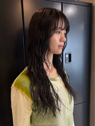 ロング カラー hashimoto kaedeのヘアスタイル