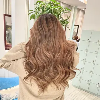 セミロング カラー ヘアアレンジ 🌹TikTok４万 ﾌｫﾛﾜｰ🌹AKIのヘアスタイル