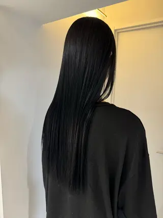 ロング カラー 中澤 眸乃のヘアスタイル