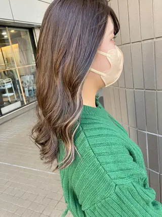 ミディアム カラー SHAFT Ieiriのヘアスタイル