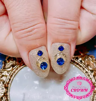ネイル CROWN プライベートサロンのネイルデザイン