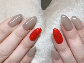 ネイル ECLAT エクラ所属・寺山 千鶴のネイルデザイン