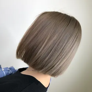 ショート 髪質改善 カラー専門店のヘアスタイル