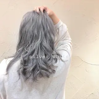 セミロング カラー 🌼こやま かおり🌼のヘアスタイル