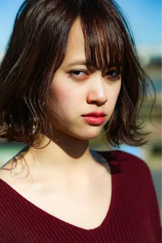 ミディアム オーストヘアージジ所属・TAI透明カラー 柔らかい縮毛矯正のヘアスタイル