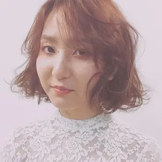 ミディアム ショート カラー パーマ 芝 幸大のヘアスタイル