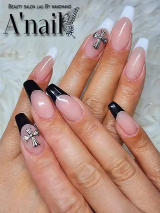 ネイル ラウバイマノマノ✧ ARISSA🦋💜のネイルデザイン