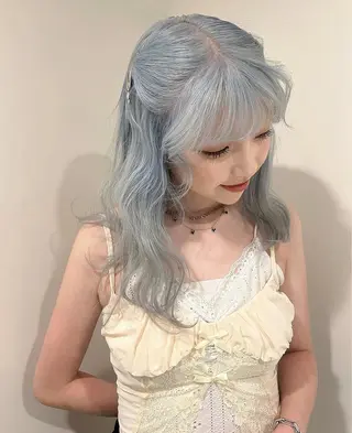 ロング PELE yuraのヘアスタイル