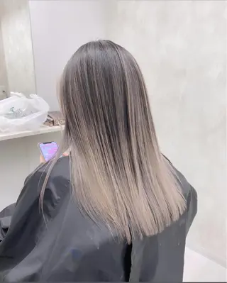 ロング カラー 加藤 利基のヘアスタイル