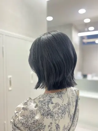 ショート カラー 透明感カラー・レイヤ ー🎀amika🎀のヘアスタイル
