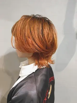 ショート カラー ハイトーン/レイヤー /ウルフ⭐️永田⭐️のヘアスタイル