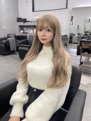 ロング 紺エクステ デザインカラーのヘアスタイル