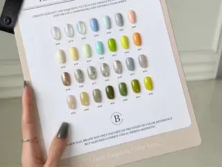 ネイル lucky nail 歌舞伎町のネイルデザイン