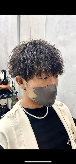 パーマ メンズ 大阪メンズヘアのプロ 高橋 直希のヘアスタイル