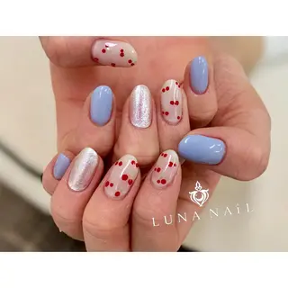 ネイル アトリエ　ミモザ所属・いまむら あかりのネイルデザイン