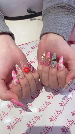 ネイル Ashliy大宮☆ アシュリーのネイルデザイン