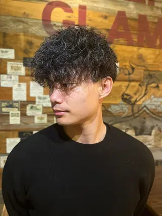 パーマ HIRO GINZApremium barber新宿所属・星野 真のヘアスタイル