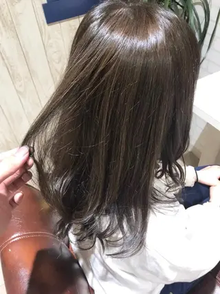 セミロング 白井 聖人のヘアスタイル