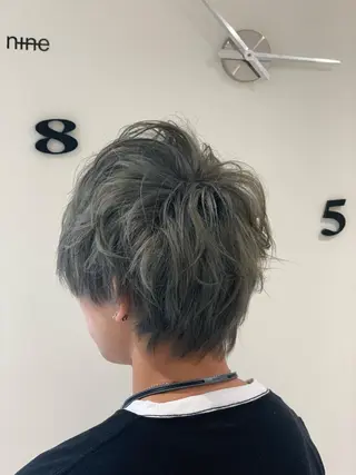 カラー メンズ 松吉 純平のヘアスタイル