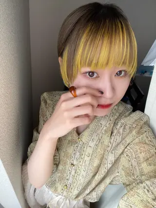 ショート カラー Asti  blanche所属・ショート/ブリーチ mizuki🐋のヘアスタイル