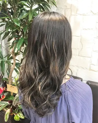 セミロング 髪質改善 艶髪🔵ﾌｾﾅｵﾔのヘアスタイル