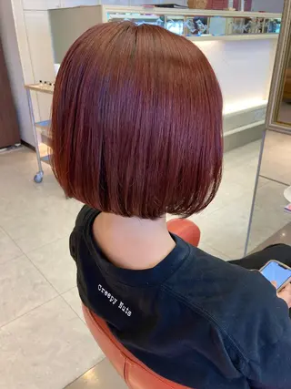 ショート カラー 小森 衣純のヘアスタイル