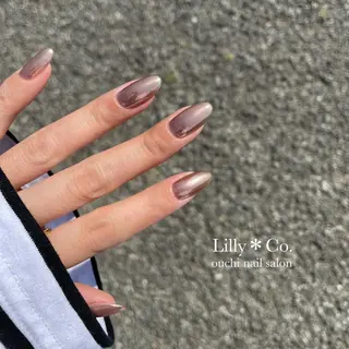 ネイル Lilly Co.のネイルデザイン