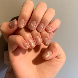 ネイル ウシク ミユキのネイルデザイン