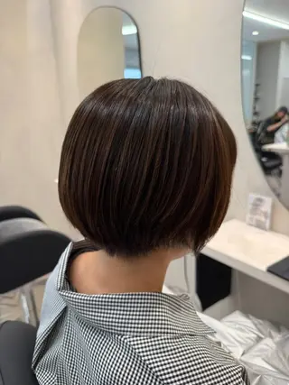 ショート タケウチ サオリのヘアスタイル