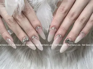 ネイル July モモのネイルデザイン