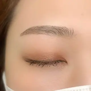 アイブロウ 眉とまつ毛のサロン シルエット博多マルイのマツエク・マツパデザイン