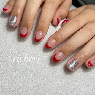 ミディアム ネイル richeri beautyのネイルデザイン