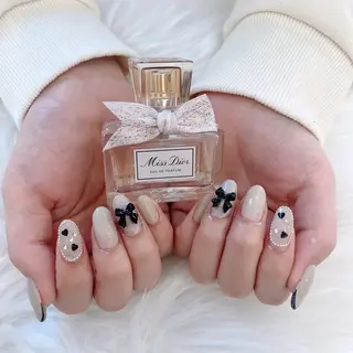 ミディアム soin.nail aiのネイルデザイン