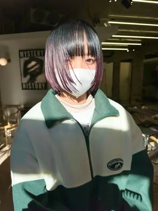 ショート カラー kai .のヘアスタイル