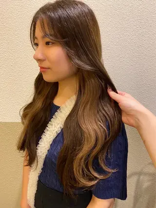 ロング カラー 透明感カラー/ 小顔カット/ミヅキのヘアスタイル