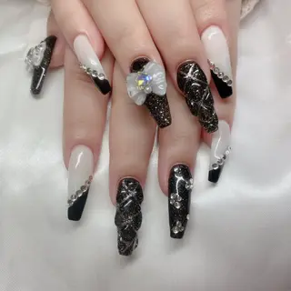 ネイル UniqueNail 長さだし専門店のネイルデザイン