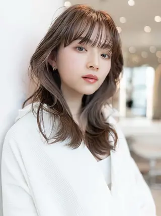 セミロング カラー 韓国レイヤー🇰🇷 韓国研修◎渋谷カイトのヘアスタイル