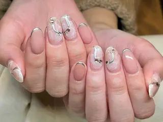 ネイル ネイルサロン　リリーブランシュ所属・森 瑞紀のネイルデザイン