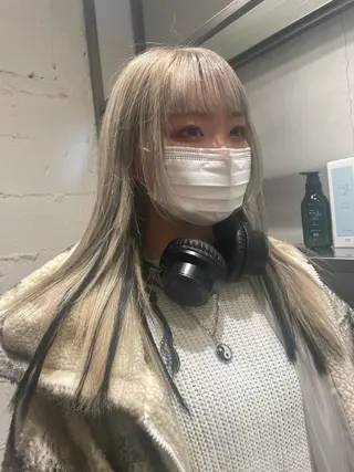 ロング カラー 艶ハイトーン👑♡ NATSUKIのヘアスタイル