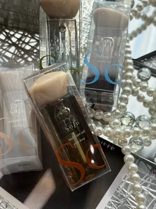 .8 HAREのネイルデザイン