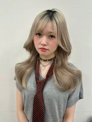 ロング カラー 上品モテヘア🩶 karen🩶のヘアスタイル